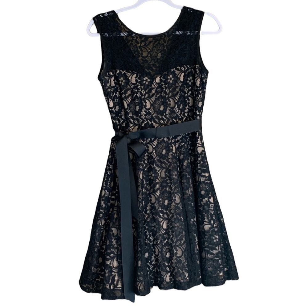 Betsy & Adam Sleeveless A-line Dress Black Lace Nude Lining Size 6